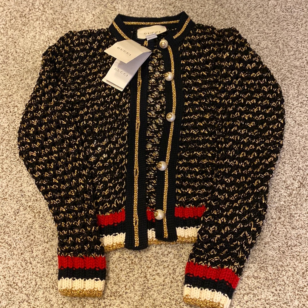 NWT Gucci sweater size S. Beautiful Pearl GG buttons. Black sweater/gold/red